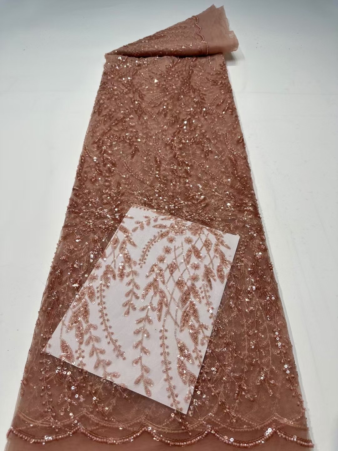 Französische Spitzenstoffe 202 – Glitter Tablecloth Bewertung und Preis